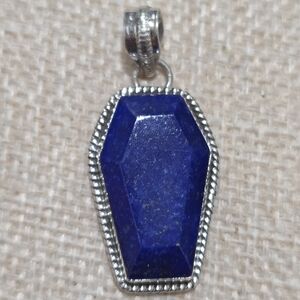 Silver and Lapis Lazuli Pendant Necklace